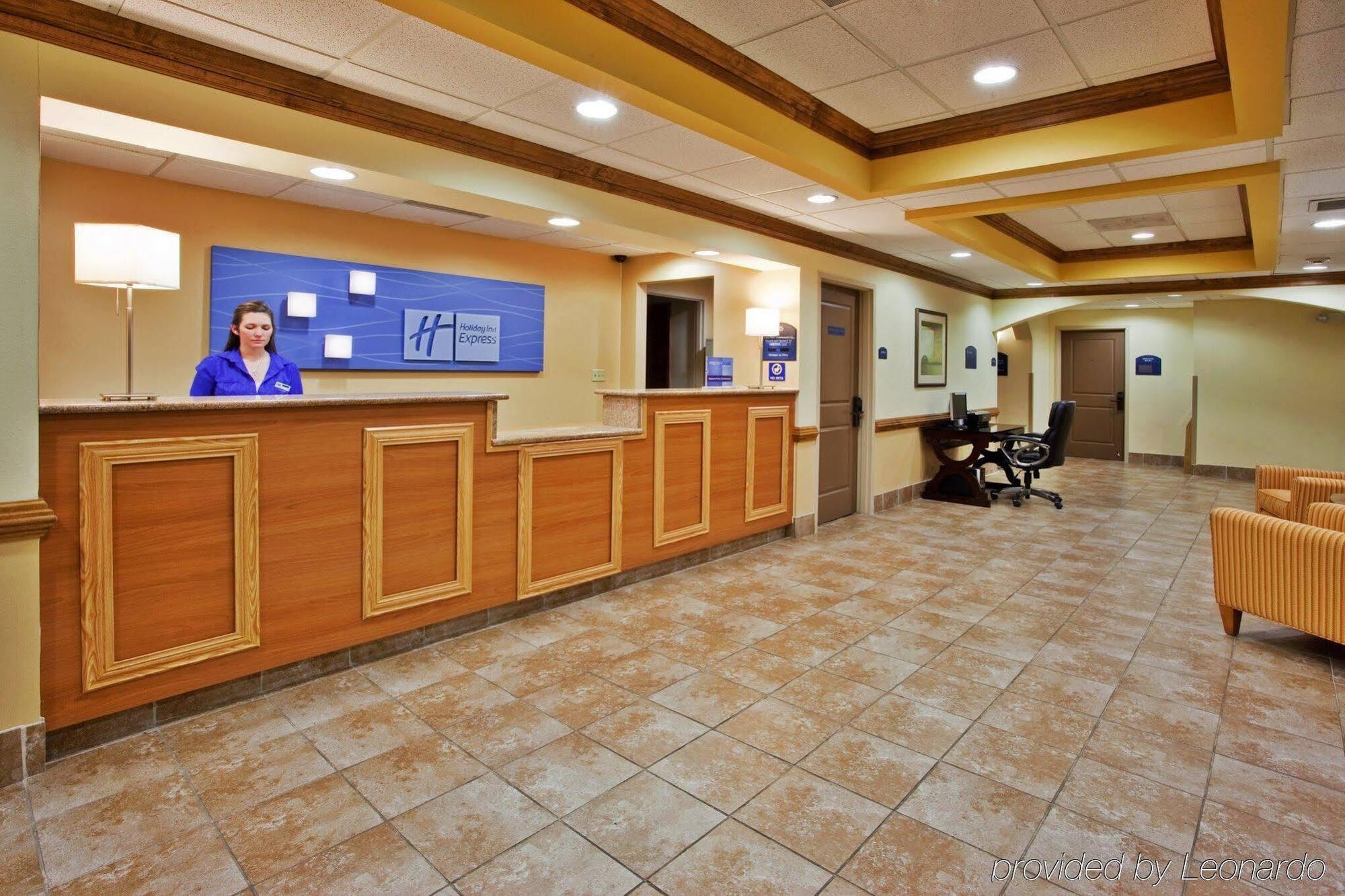 Holiday Inn Express Hotel & Suites Byron By Ihg Exterior foto